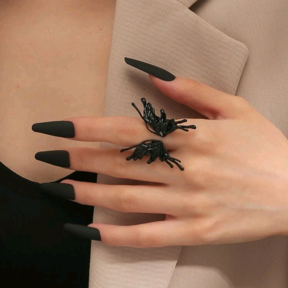 Black Butterfly Open Ring New!